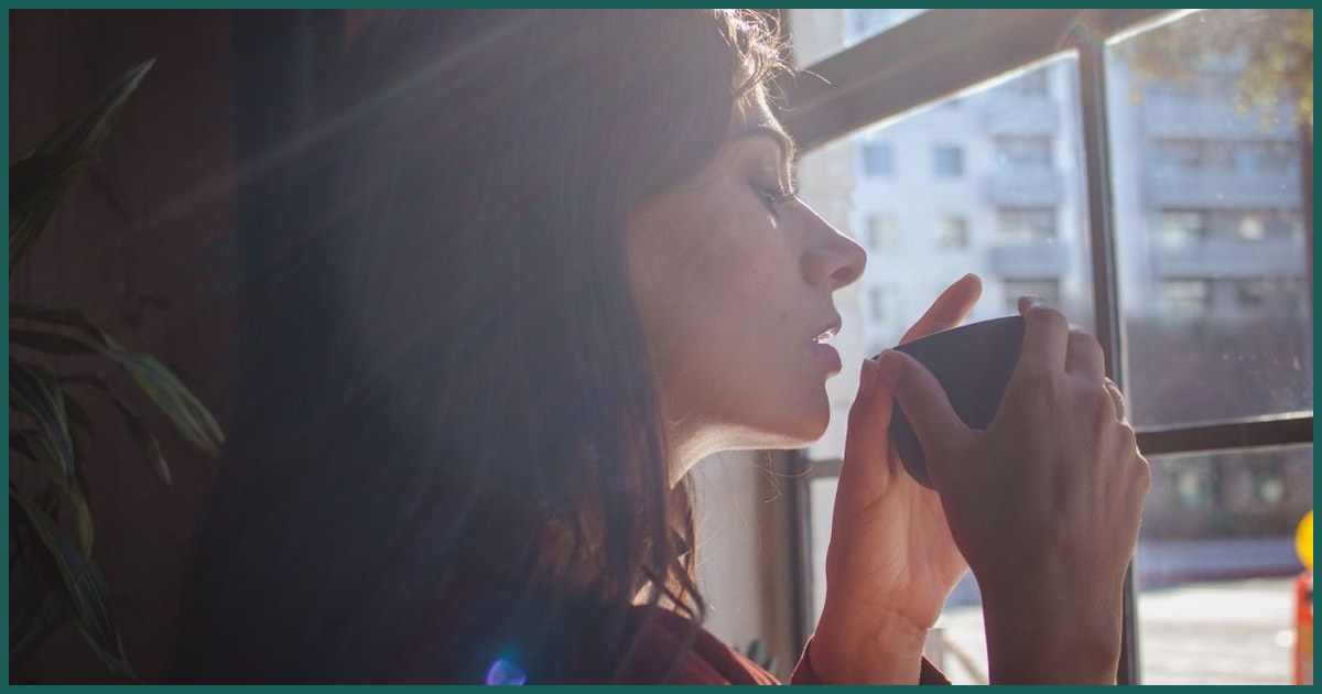 Drinking a Bottle of Wine Every Night? How to Cut Back Without Quitting