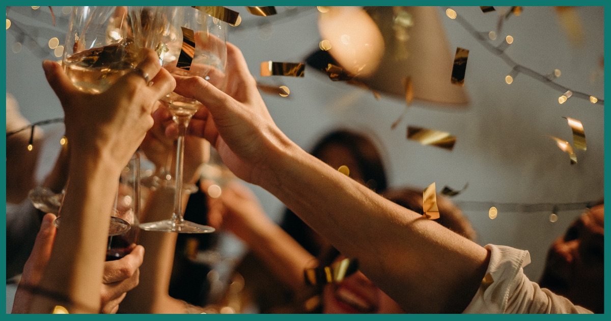 Sober in a Social World: Navigating Parties & Peer Pressure Without Alcohol